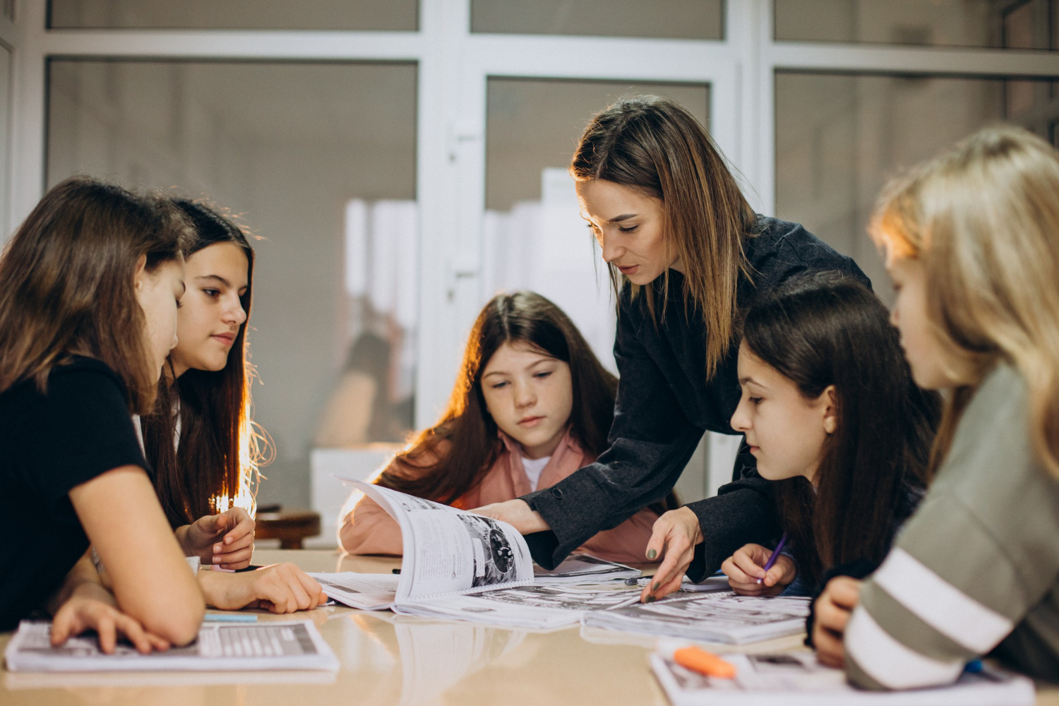 ATENCIÓN AL ALUMNADO CON NECESIDADES EDUCATIVAS ESPECIALES (ACNEE) EN CENTROS EDUCATIVOS